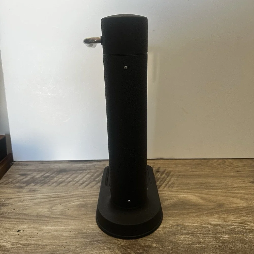 AARKE Carbonator AA01 Sparkling Water Soda Maker Matte Black Cordless Machine